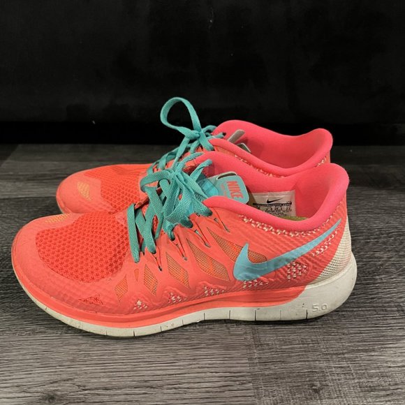 Nike Running Shoes - Picture 1 of 1